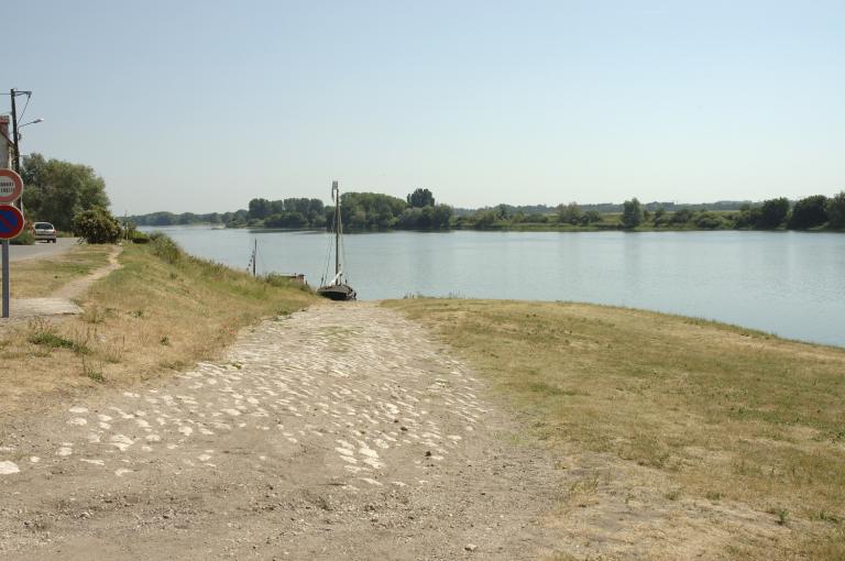 Vue d'ensemble vers l'amont.