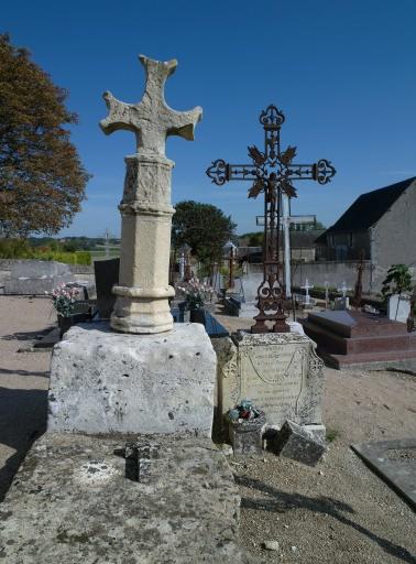 Croix de cimetière