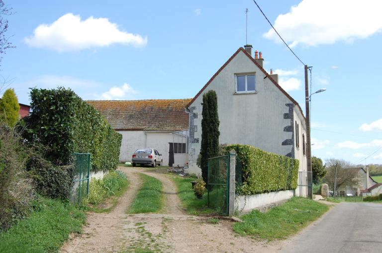 Ancienne ferme 2, vue générale depuis l'ouest.