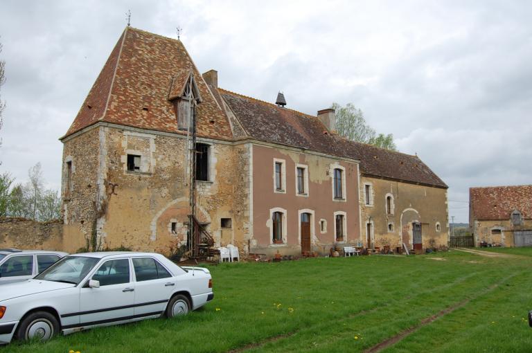 Le Bois Jolly, manoir. ; Bâtiment ouest, vue depuis le sud-est.