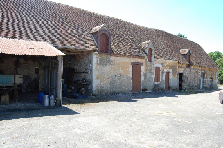 Bâtiment sud, vue d'ensemble depuis le nord-est.