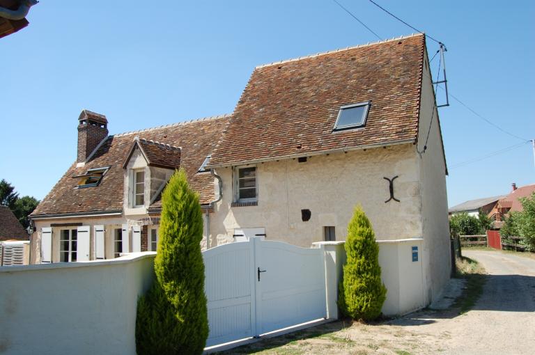 Ferme 3 de type bloc à terre (repérée).