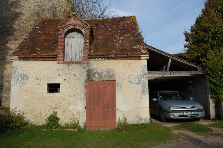 Ancienne écurie et remise, élévation sud.