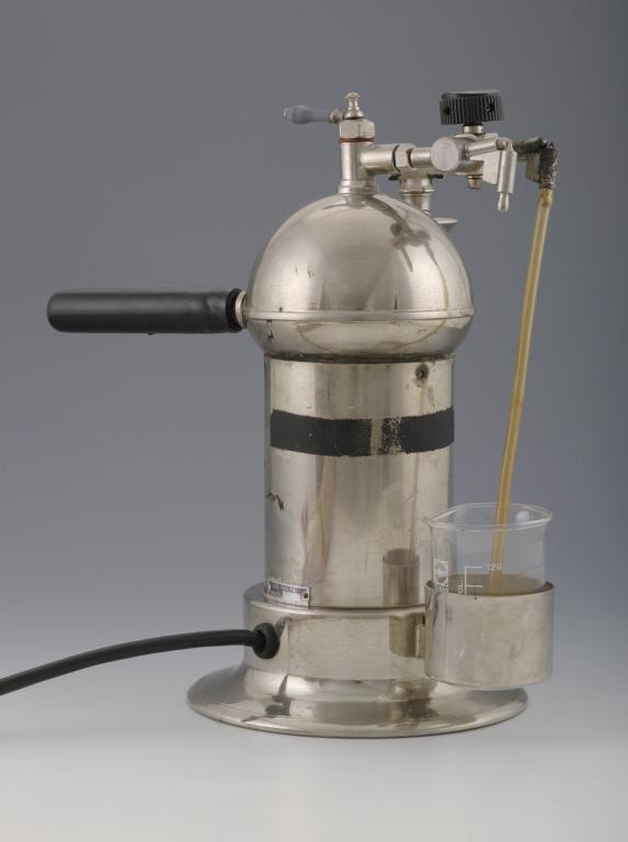 Instrument médical : pulvérisateur de Lucas-Championnière