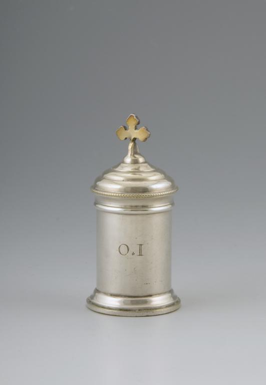 24 ampoules à huile des malades