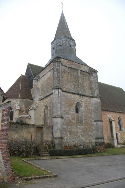 Tour-clocher, vue générale depuis le nord-est.