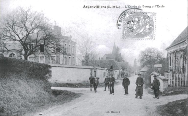 Rue de la Contesse de Mons (carte postale ancienne, premier quart du 20e siècle).