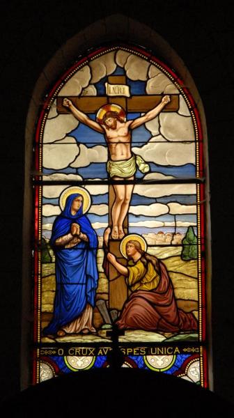 Verrière représentant la Crucifixion