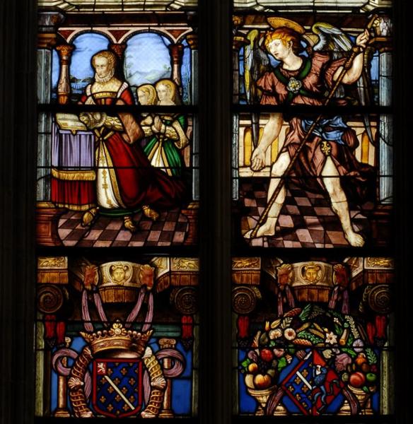 baie 8 : Gabrielle de Mareuil présentée par l'archange Gabriel.