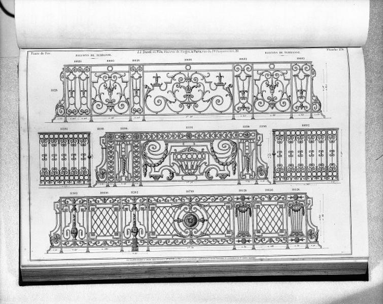 Planche 270 du catalogue de la fonderie d'art Ducel : balcons de terrasse.