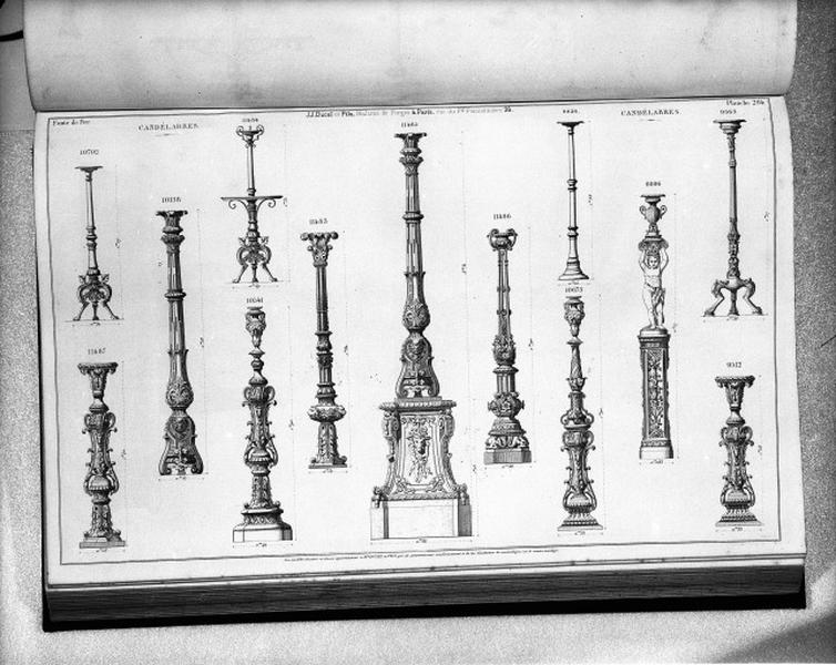 Planche 294 du catalogue de la fonderie d'art Ducel : candélabres.