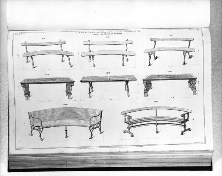 Planche 231 du catalogue de la fonderie d'art Ducel : bancs de cours et de jardins.