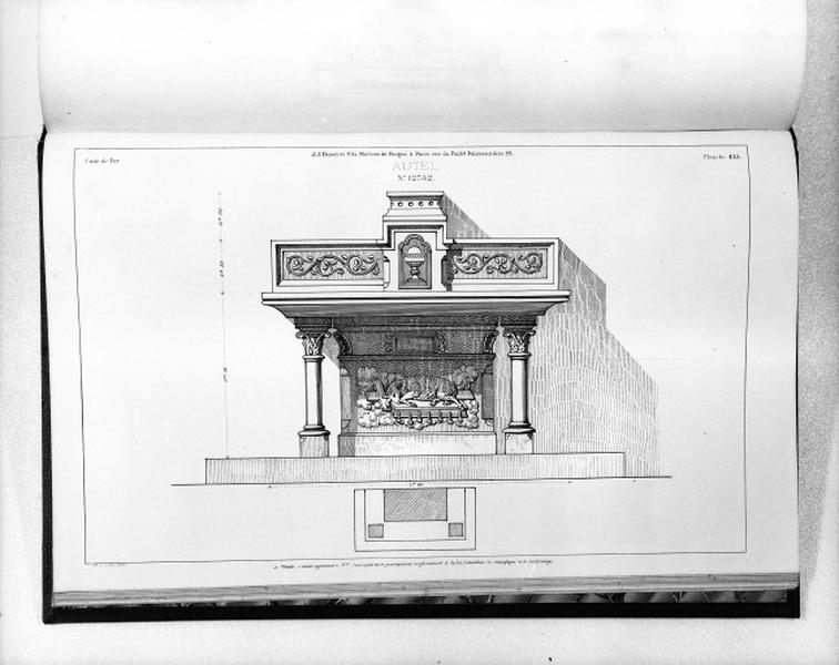 Planche 415 du catalogue de la fonderie d'art Ducel : autel.