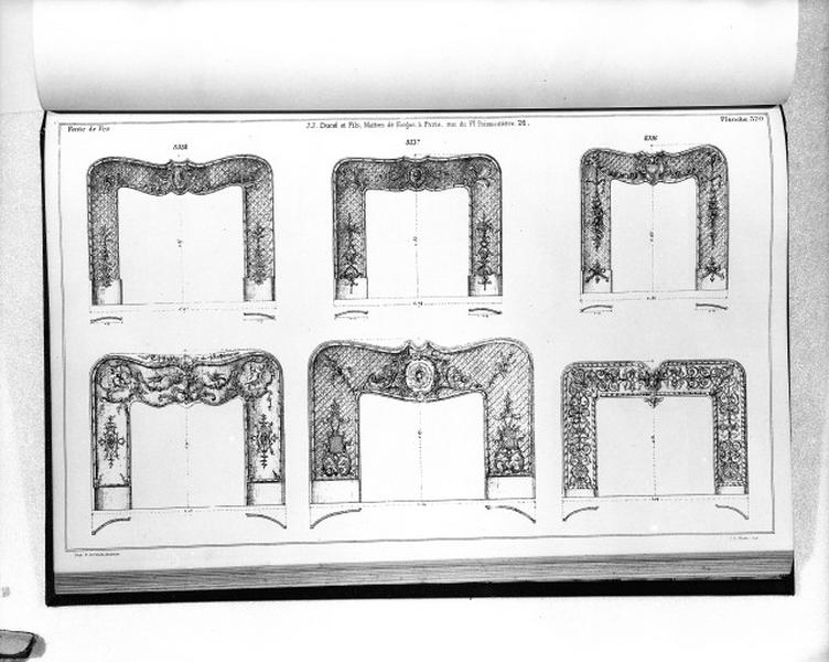 Planche 370 du catalogue de la fonderie d'art Ducel : cheminées.