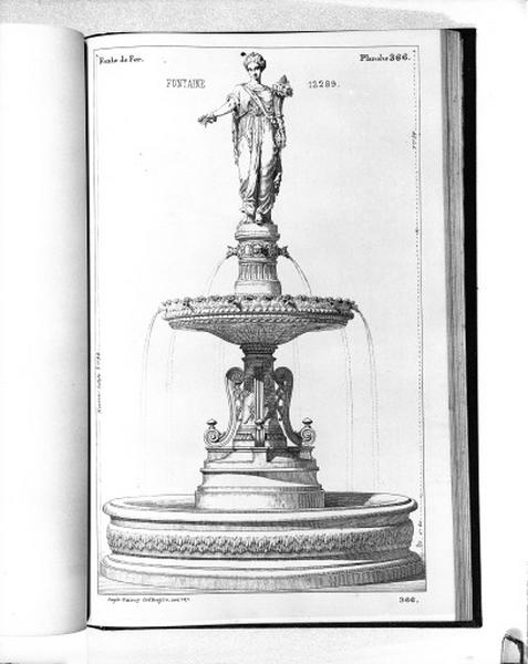 Planche 366 du catalogue de la fonderie d'art Ducel : fontaine.