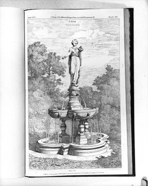 Planche 381 du catalogue de la fonderie d'art Ducel : fontaine.