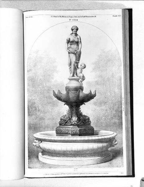 Planche 355 du catalogue de la fonderie d'art Ducel : fontaine.