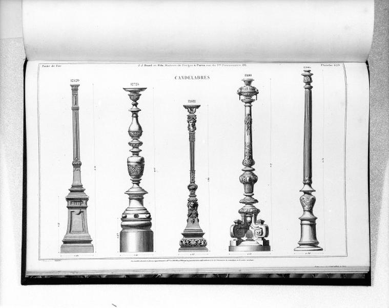 Planche 429 du catalogue de la fonderie d'art Ducel : candélabres.