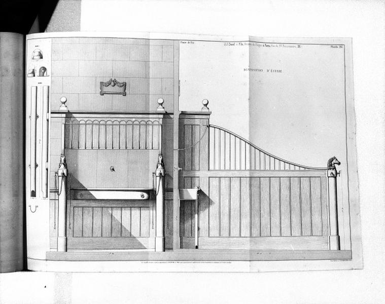 Planche 263 du catalogue de la fonderie d'art Ducel : disposition d'écurie.