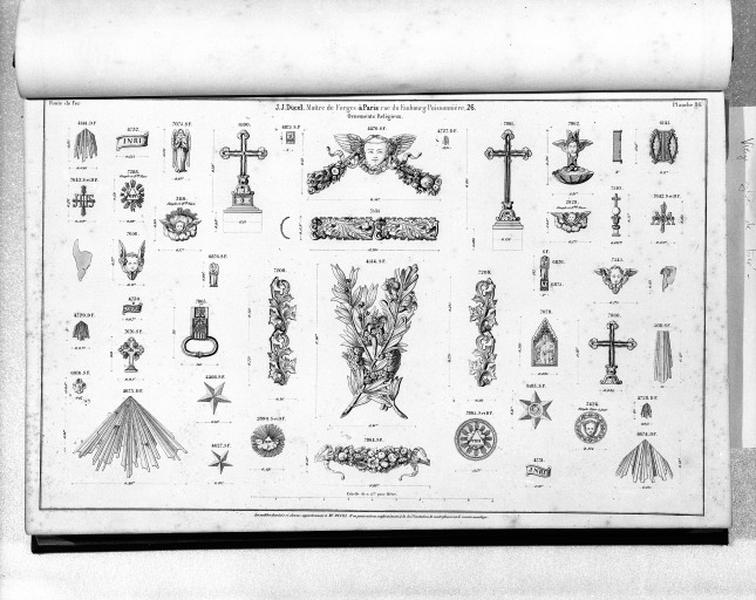 Planche 116 du catalogue de la fonderie d'art Ducel : ornements religieux.