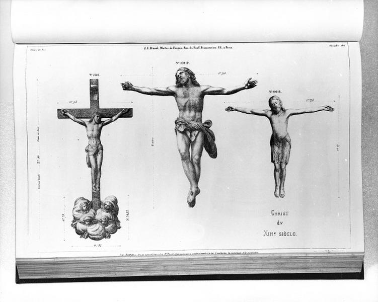 Planche 198 du catalogue de la fonderie d'art Ducel : Christ du XIIIe siècle.