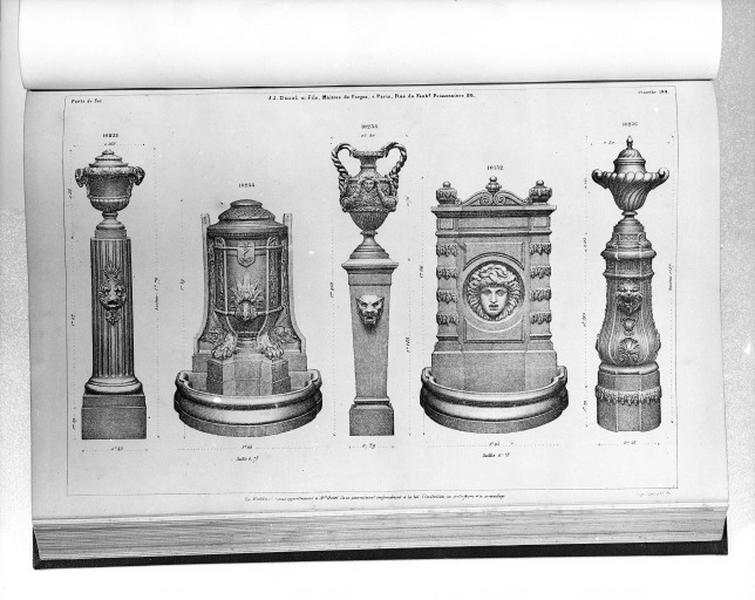 Planche 199 du catalogue de la fonderie d'art Ducel : fontaines.