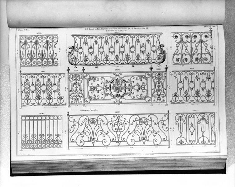 Planche 200 du catalogue de la fonderie d'art Ducel : balcons de terrasse.