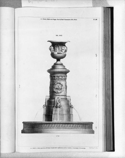Planche 188 du catalogue de la fonderie d'art Ducel : fontaine.