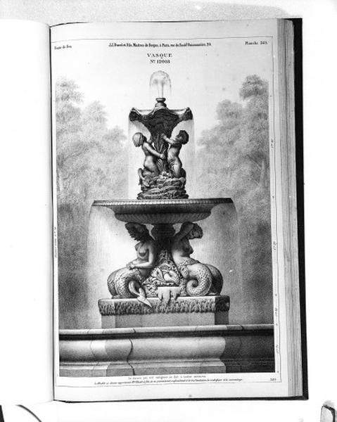 Planche 349 du catalogue de la fonderie d'art Ducel : vasque.