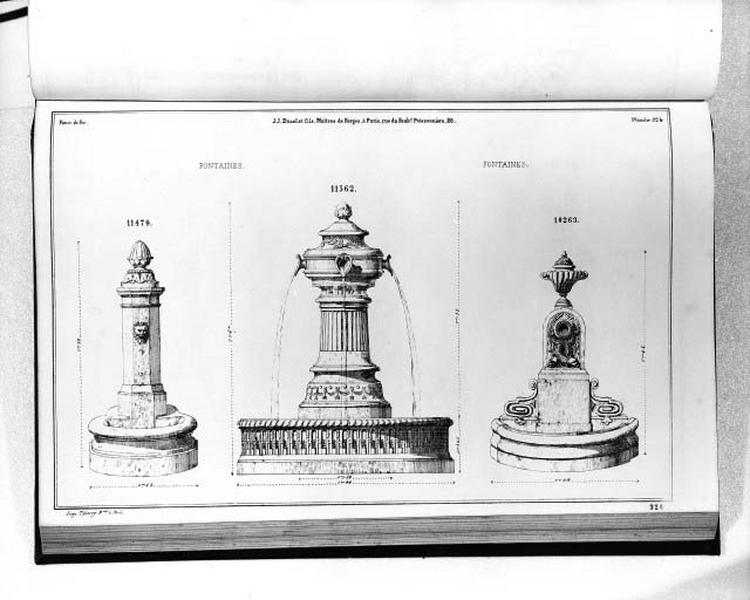 Planche 324 du catalogue de la fonderie d'art Ducel : fontaines.