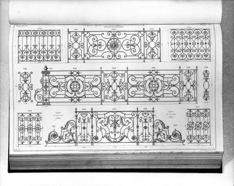 Planche 222 du catalogue de la fonderie d'art Ducel : balcons de terrasse.