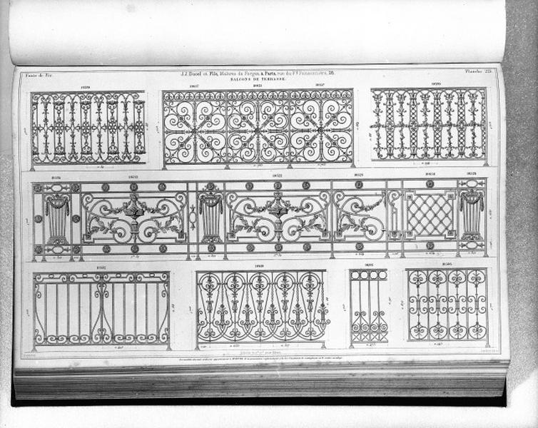 Planche 223 du catalogue de la fonderie d'art Ducel : balcons de terrasse.