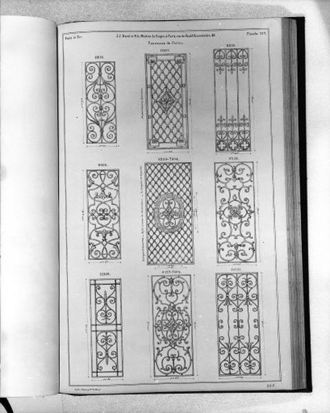 Planche 337 du catalogue de la fonderie d'art Ducel : panneaux de portes.