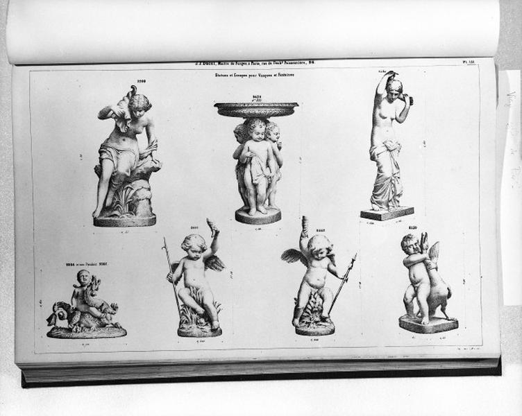 Planche 151 du catalogue de la fonderie d'art Ducel : statues et groupes pour vasques et fontaines.