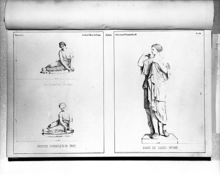 Planche 104 du catalogue de la fonderie d'art Ducel. Statues : Vénus marine, joueuse d'osselets, Diane de Gabies.