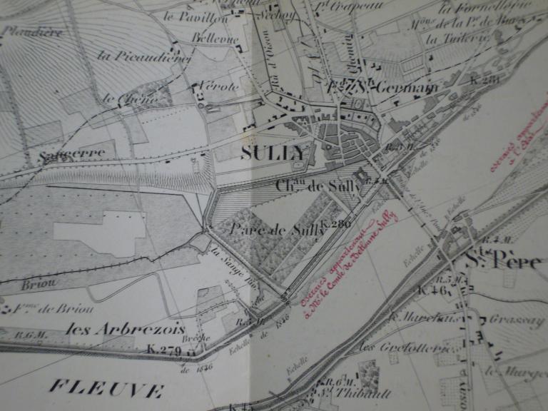 Carte de la Loire, vers 1850. Détail sur la ville de Sully-sur-Loire. (archives départementales du Loiret, 2 S 83).