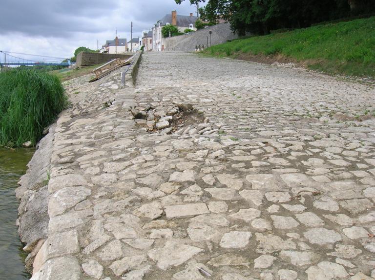 Le pavement.