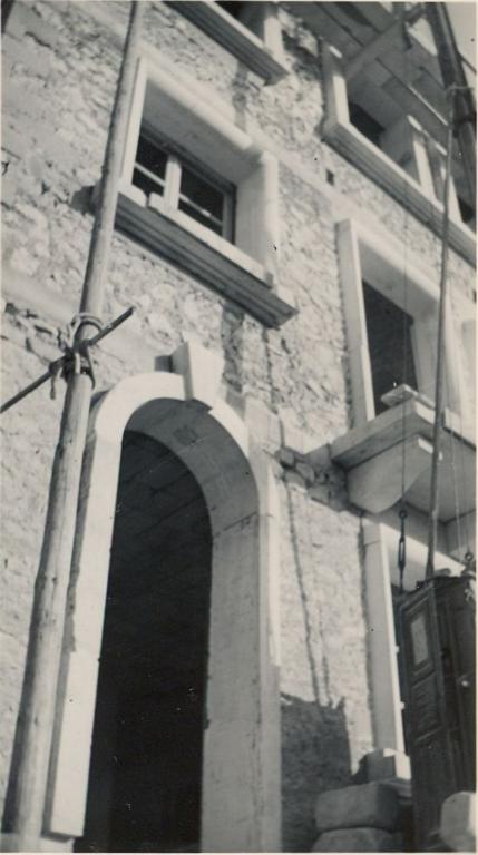Commissariat de police du 1er arrondissement, actuellement immeuble (14 rue des Amandiers)