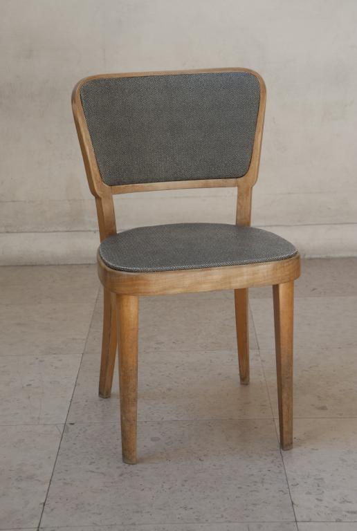 Ensemble de chaises et de fauteuils
