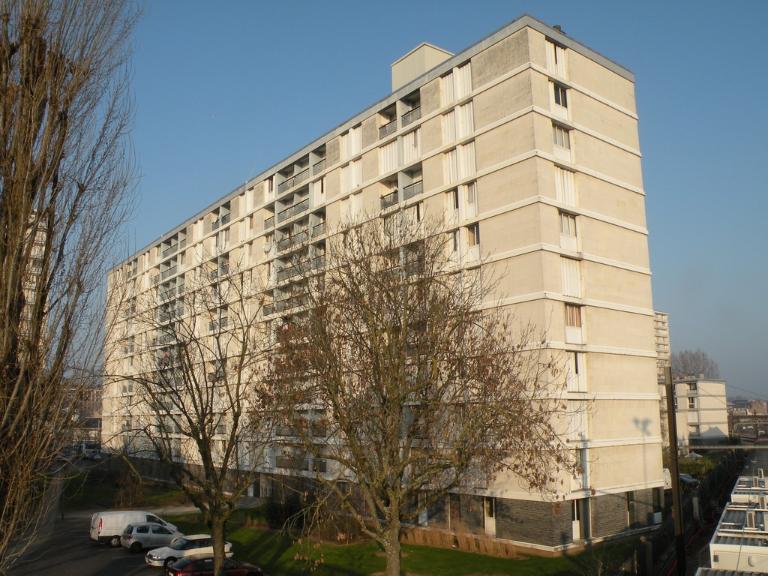 Immeuble de norme HLM en R+10 (ensemble de 3)