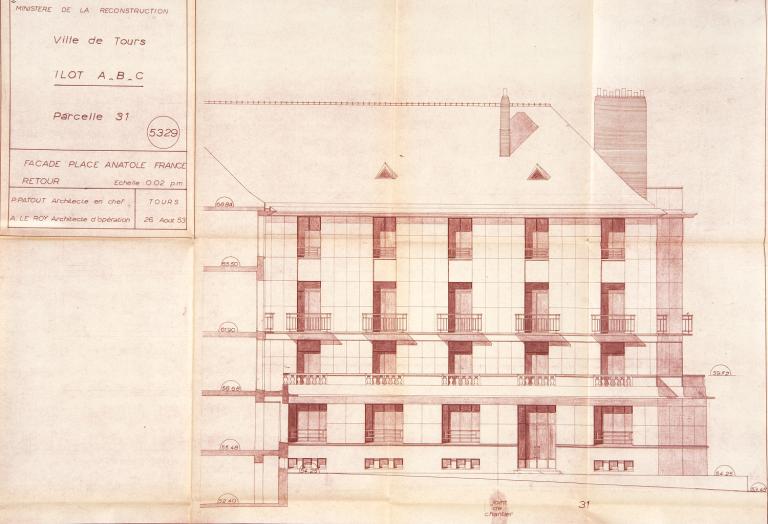 Elévation des façades antérieures des immeubles en retour à l'angle de la place Anatole-France, A. Le Roy arch., 26 août 1953.  (archives municipales de Tours, Permis de construire 1953/n°432).