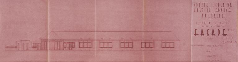 Elévation de la façade principale, H. Lhéritier de Chézelle, H. Taté, A. Tulasne et R. Boyer arch., 13 janvier 1954. (archives municipales de Tours, 4 M Groupe scolaire Anatole-France, boîte 356).