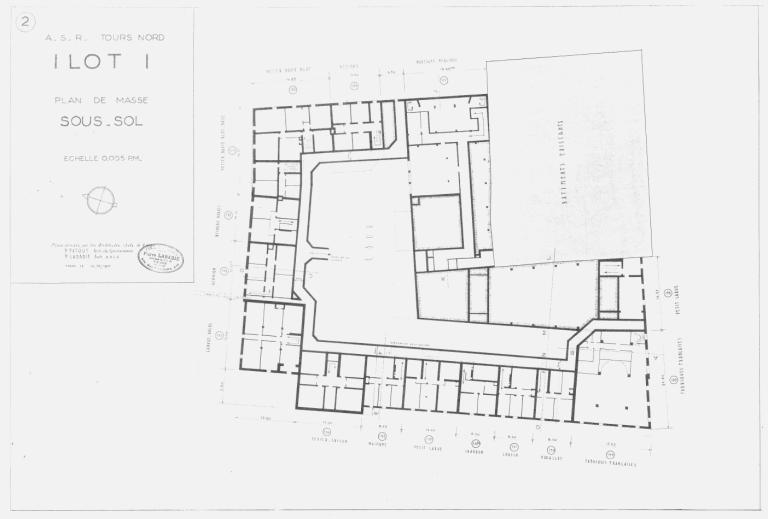Plan masse du sous-sol, P. Patout et P. Labadie arch., 14 décembre 1951. (archives municipales de Tours, Permis de construire 1952/n°2).