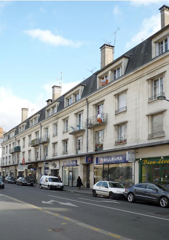 Façades rue du Commerce. ; Façades de la rue du Commerce.