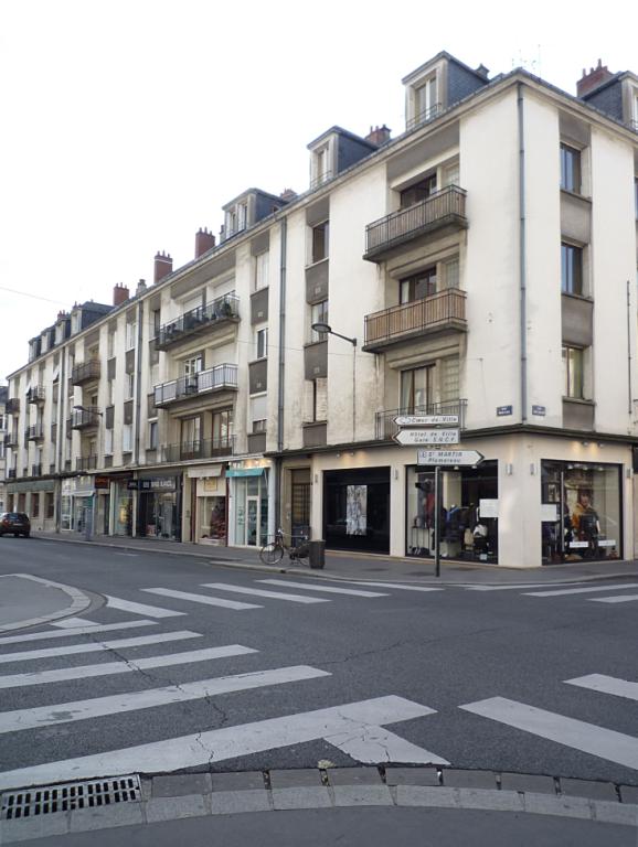 Façades rue Marceau.