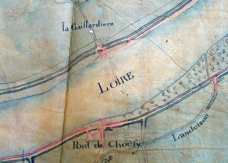 Plan du cours de la Loire dans le département du Loir-et-Cher par l'ingénieur Cabaille, 2 mai 1812. Détail sur la Gaillardière. (archives nationales, F 14 608/1). ; Plan du cours de la Loire dans le département du Loir-et-Cher par l'ingénieur Cabaille, 2 mai 1812. Détail sur le Pont de Chouzy (actuel lieudit la Poste). (archives nationales, F 14 608/1). ; Plan du cours de la Loire dans le département du Loir-et-Cher par l'ingénieur Cabaille, 2 mai 1812. Détail sur le Pont de Chouzy (actuel lieudit la Poste). (archives nationales, F 14 608/1).