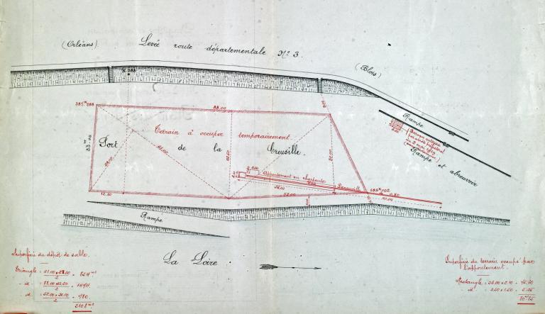 Plan d'une partie du port de la Creusille, 5 février 1920, ingénieur en chef Kauffmann. Ce plan concerne l'occupation temporaire du domaine public fluvial réclamé par le pétitionnaire Lebouc (dragage).  (archives départementales du Loir-et-Cher, 3 S 156). ; Plan d'une partie du port de la Creusille, 5 février 1920, ingénieur en chef Kauffmann. Ce plan concerne l'occupation temporaire du domaine public fluvial réclamé par le pétitionnaire Lebouc (dragage).  (archives départementales du Loir-et-Cher, 3 S 156).