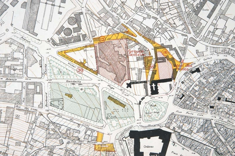 Plan de Reconstruction et d'Aménagement de Blois par Charles Nicod, approuvé par arrêté 6-11-1942, rive droite (détail, quartier Victor-Hugo). (Ville de Blois, service du cadastre, Blois). ; Plan de Reconstruction et d'Aménagement de Blois par Charles Nicod, approuvé par arrêté 6-11-1942, rive droite (détail, quartier Victor-Hugo). (Ville de Blois, service du cadastre, Blois). ; Plan de Reconstruction et d'Aménagement de Blois approuvé par arrêté 6-11-1942, rive droite (détail, quartier Victor-Hugo). (Ville de Blois, service du cadastre, Blois). ; Plan de Reconstruction et d'Aménagement de Blois par Charles Nicod, approuvé par arrêté du 6-11-1942, rive droite (détail, quartier Victor-Hugo). (Ville de Blois, service du cadastre, Blois).