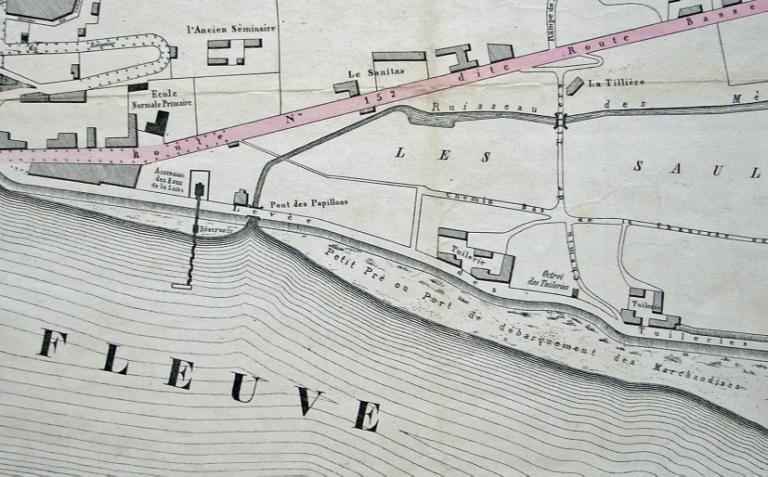Plan de la ville de Blois dressé par les soins de l'administration municipale, Bressler géomètre voyer de la ville, 1855. Détail sur le port du Petit Pré. (archives nationales, CP F 14 10216/4, pièce 2).