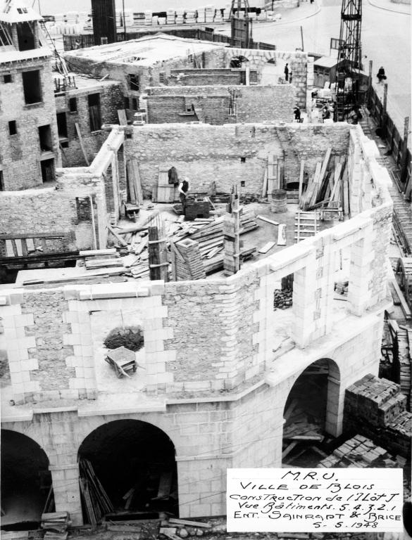 Immeubles de la rue Denis-Papin, 5-05-1948 (Archives départementales de Loir-et-Cher, Blois, 1195 W 44).